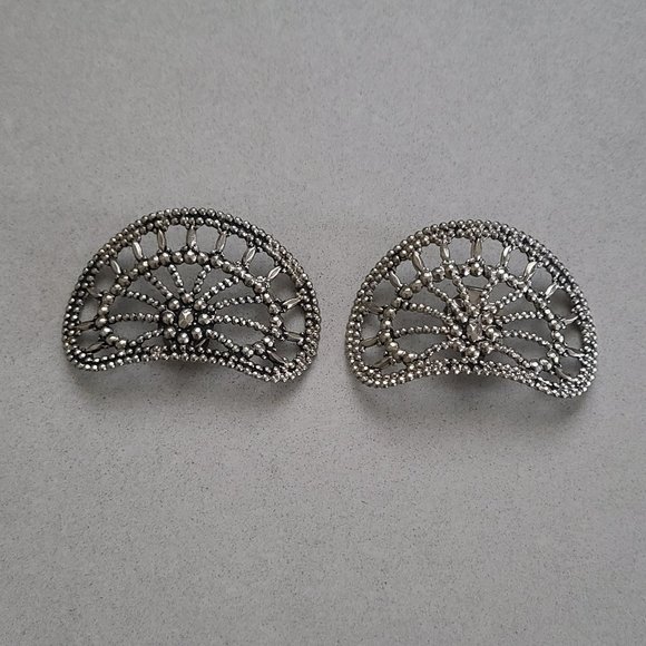 Silver Rhinestone Shoe Clips/ Shoe Jewelry - Picture 5 of 8